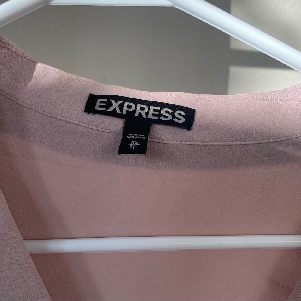 Blouse button up Top - Express - Picture 3 of 4